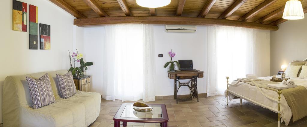 Zina Suite Apartment Джардини-Наксос Номер фото
